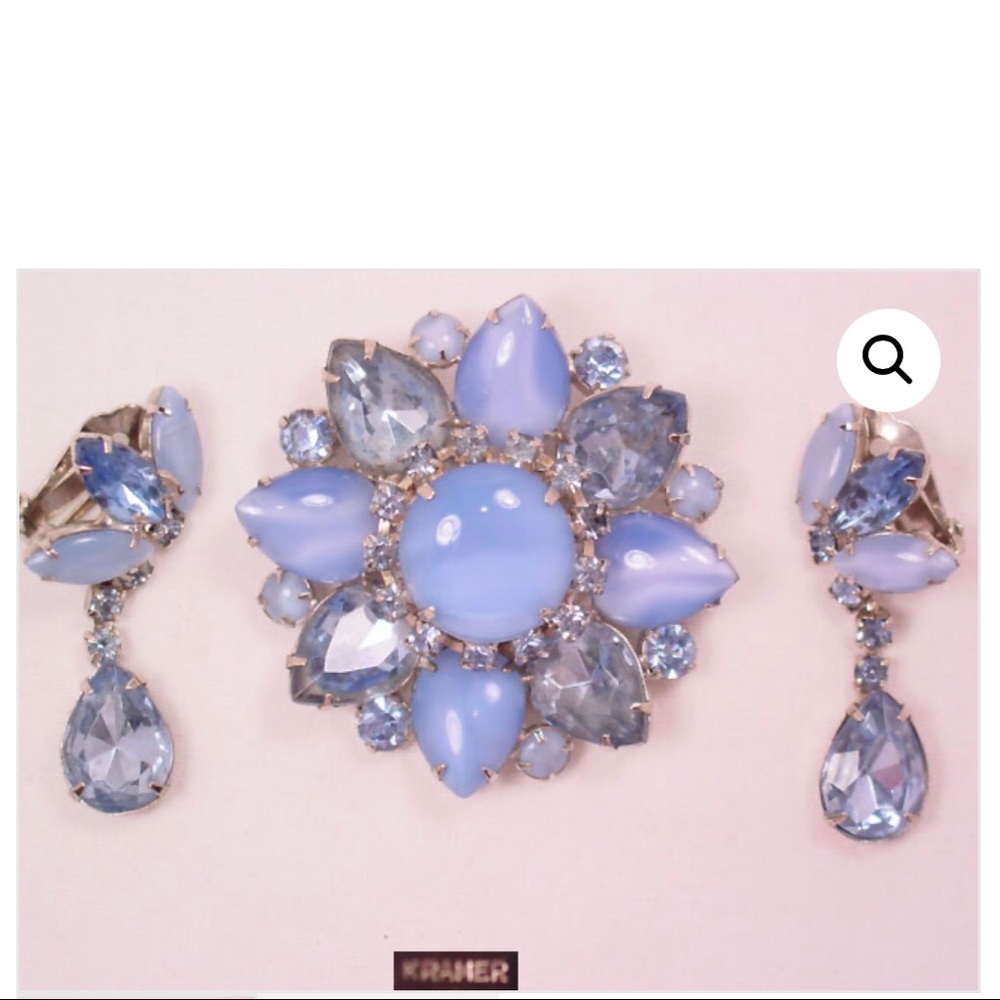 Vintage Kramer Opaque Blue and Baby Blue Pin and Earrings Set